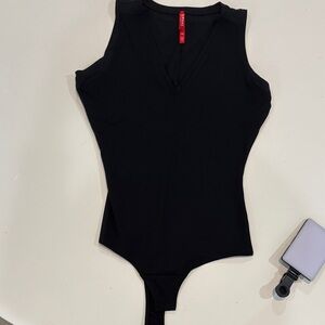 Spanx Black Sleeveless Bodysuit size small